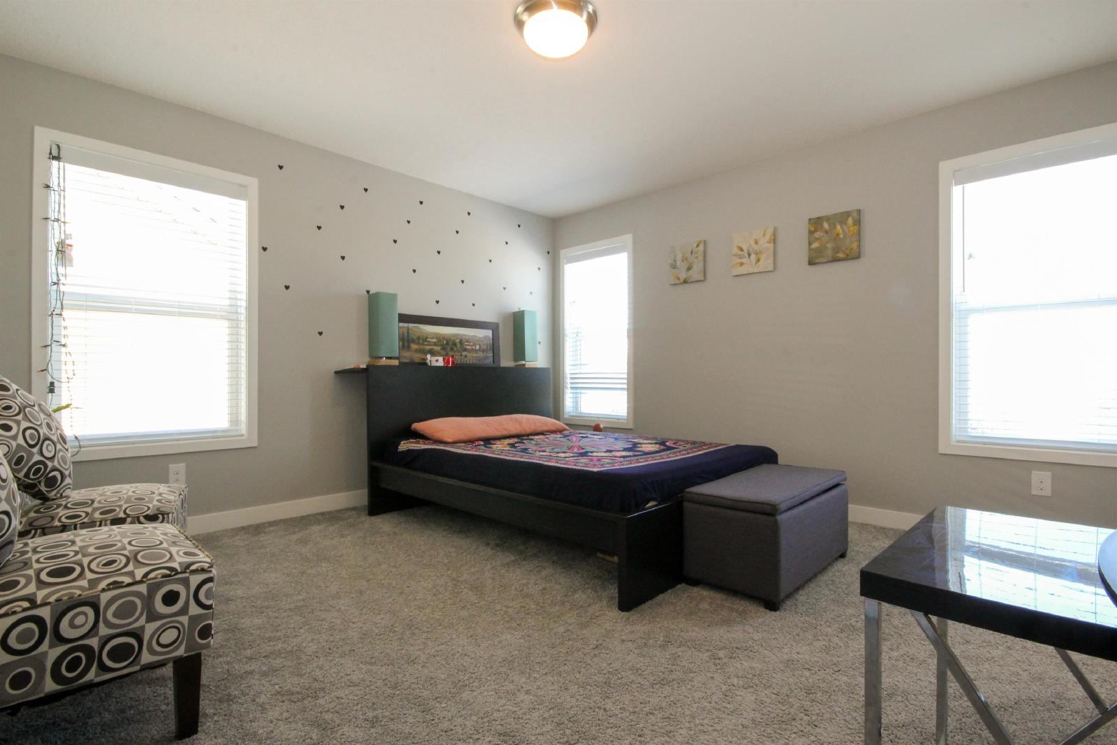 Arthur Court, Rosemount (1447) LS MG1 - 1 property image