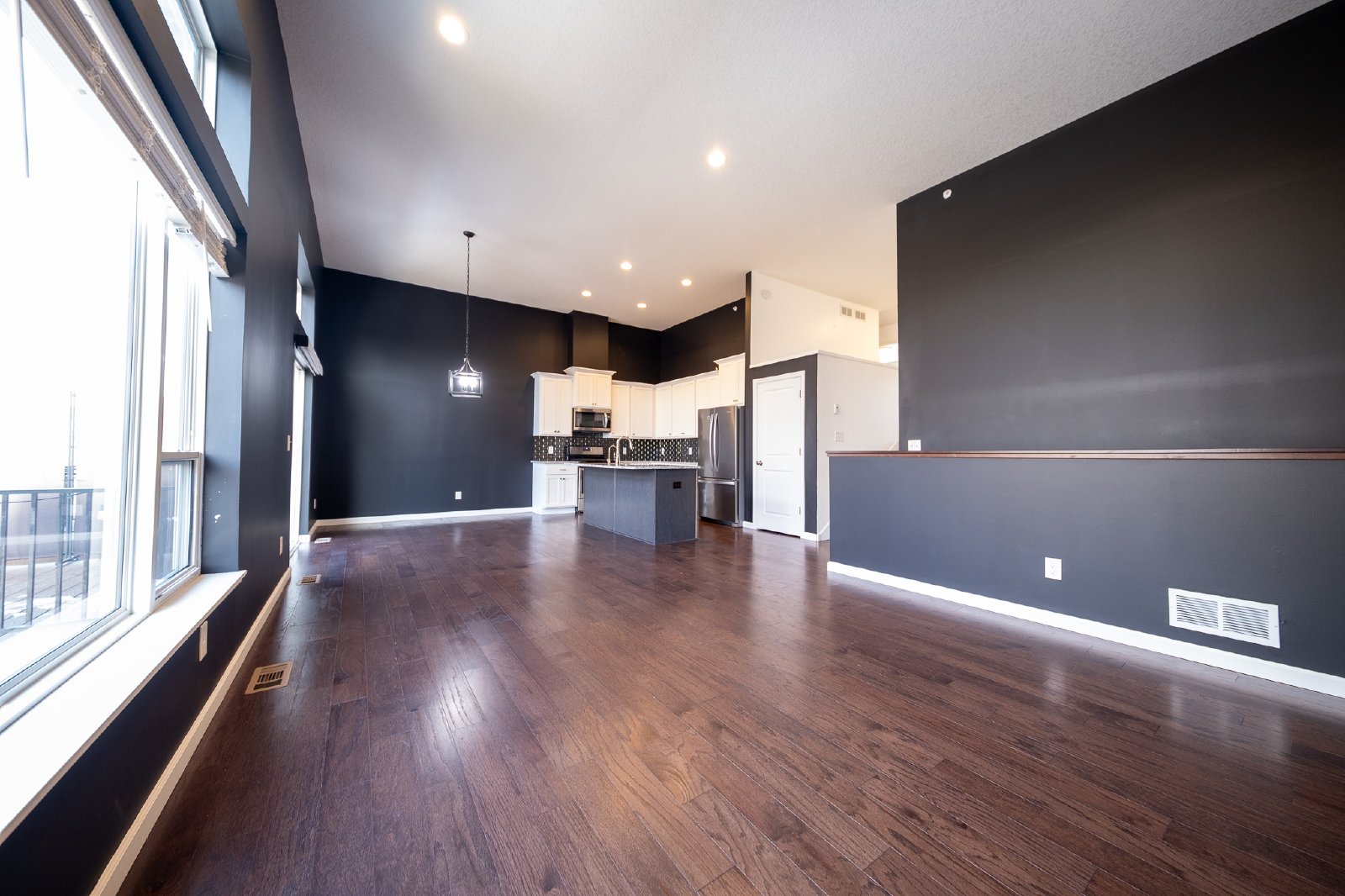 Bronze Parkway, Rosemount (13369) LS DG1 *HWP* - 1 property image