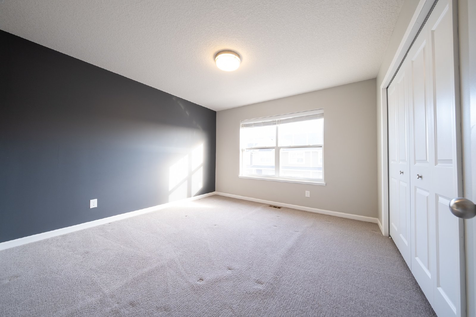 Bronze Parkway, Rosemount (13369) LS DG1 *HWP* - 1 property image