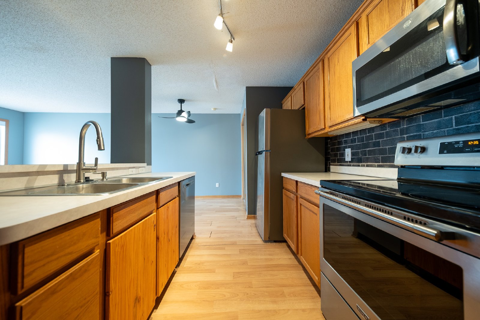 Upper Fjord Way, Apple Valley (15787) JP KK1 - 1 property image