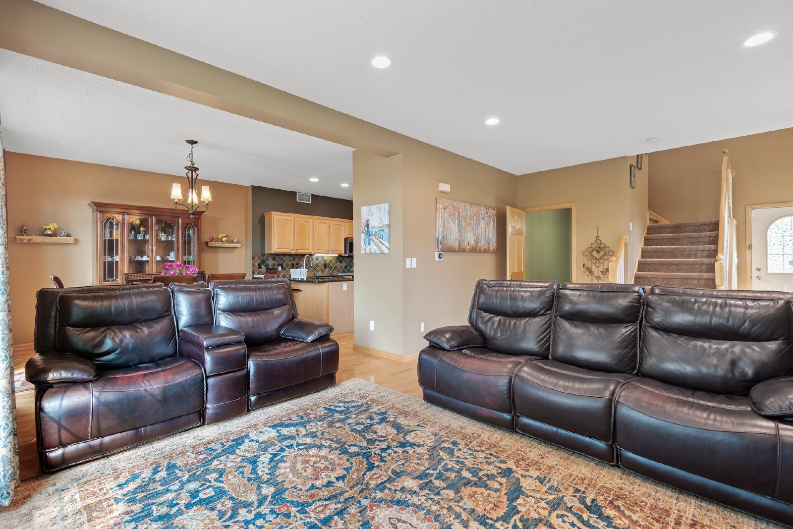 Malibu Drive, Edina (5548) LY KZ1 **HWP** - 1 property image