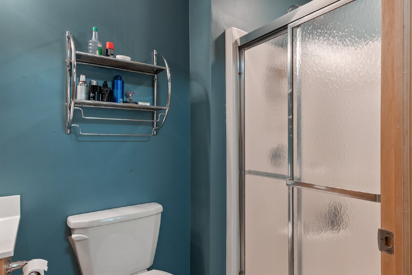 Malibu Drive, Edina (5548) LY KZ1 **HWP** - 1 property image