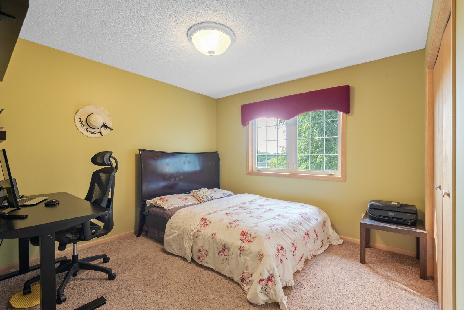 Malibu Drive, Edina (5548) LY KZ1 **HWP** - 1 property image