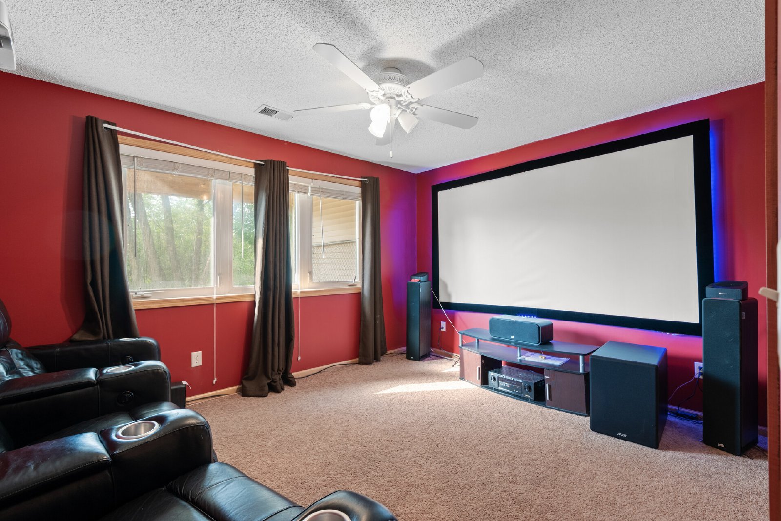 Malibu Drive, Edina (5548) LY KZ1 **HWP** - 1 property image