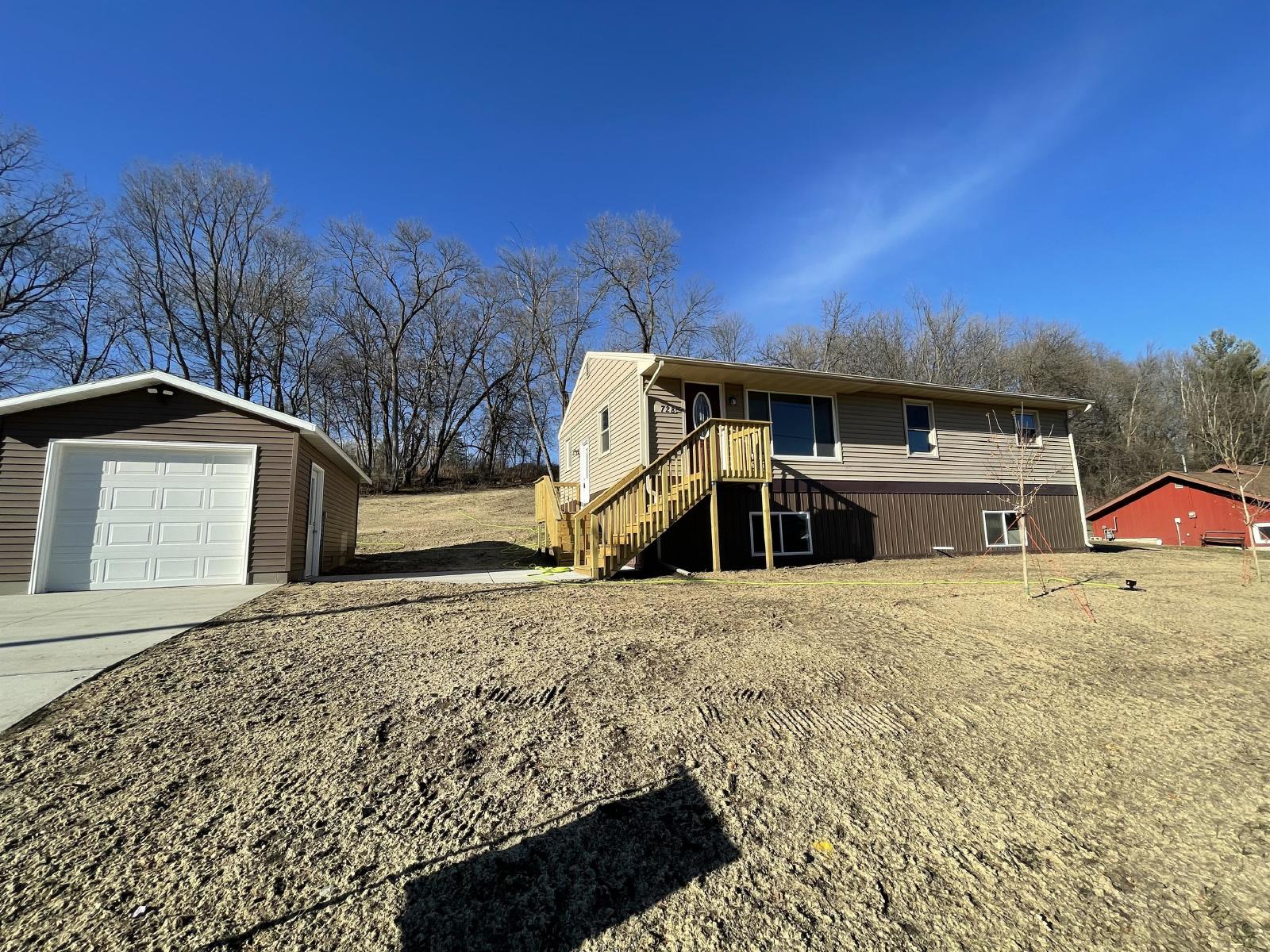 Willow Street, Faribault (728) MJ CW2 - 1 property image