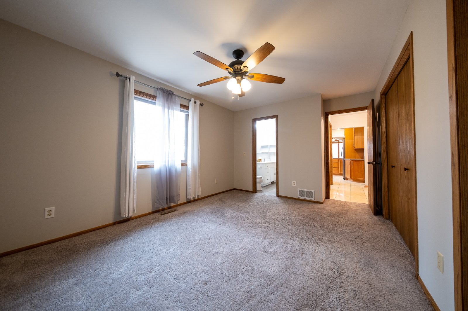 Juneau Lane North, Plymouth (1410) AB KK1 **TPO** - 1 property image