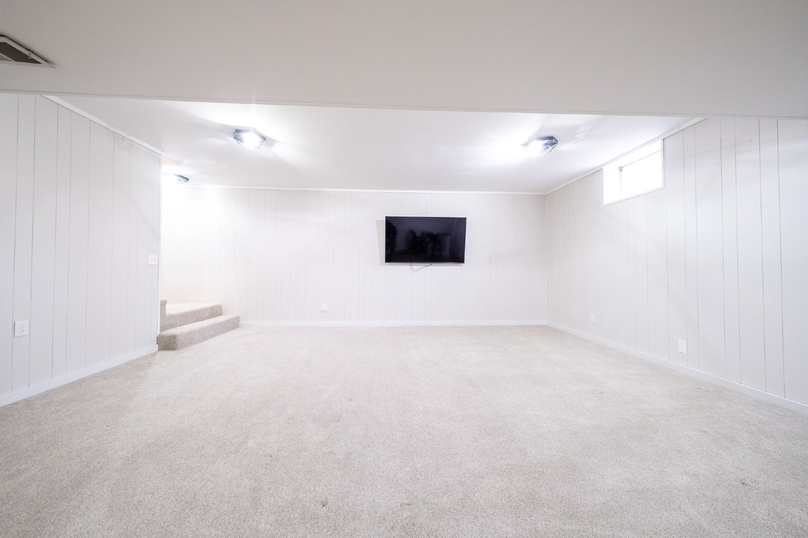 Juneau Lane North, Plymouth (1410) AB KK1 **TPO** - 1 property image