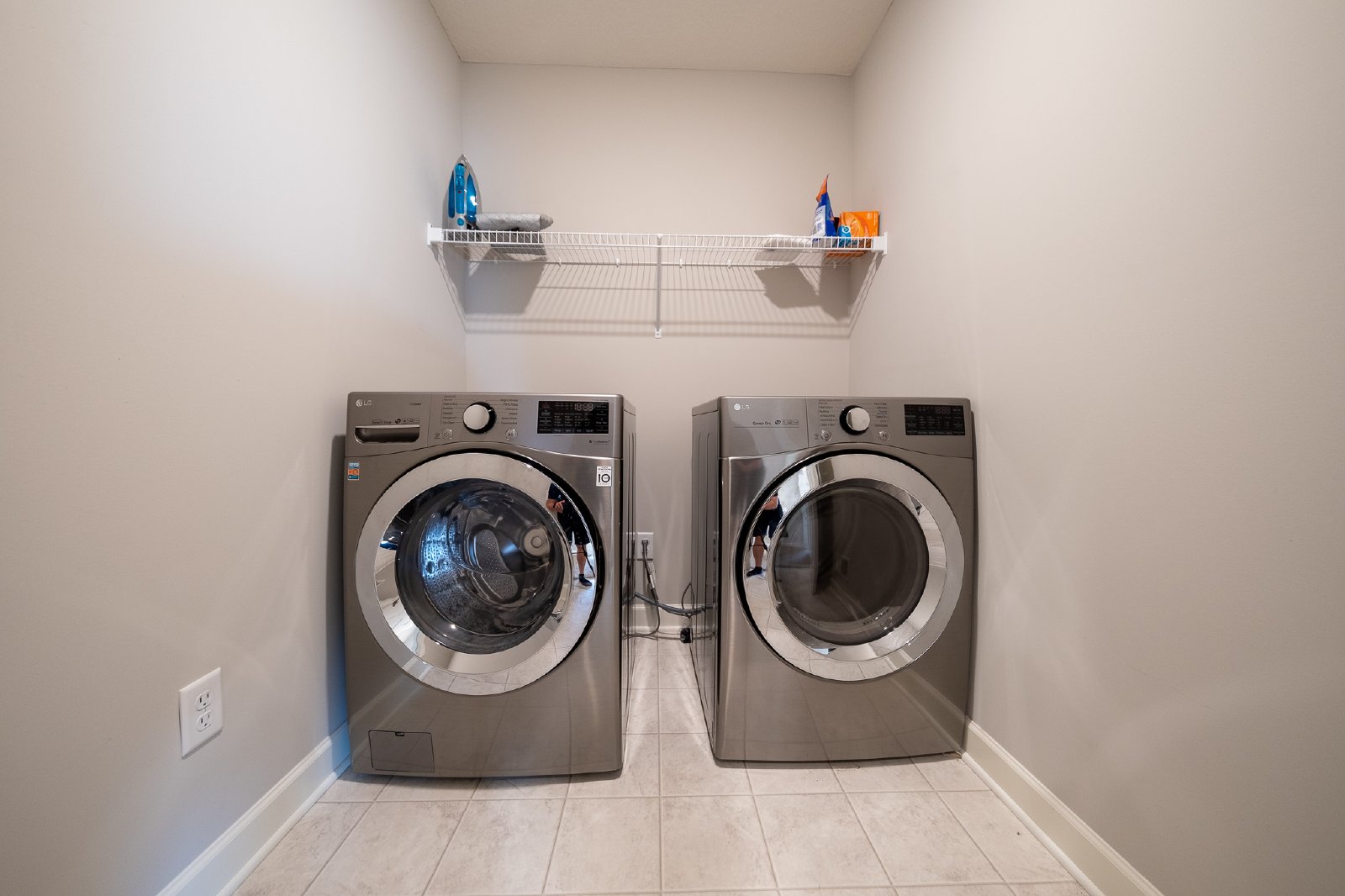 Goldfinch Way, Lakeville (18196) JH KK1 - 1 property image