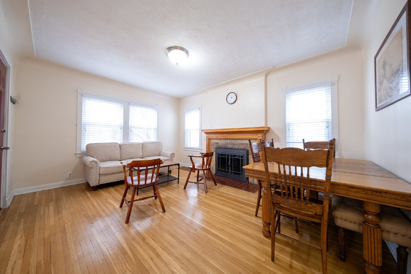 Clinton Avenue, Minneapolis (6057) MJ DG1 *HWP* - 1 property image