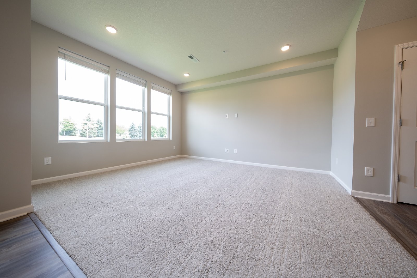 Giants Way, Lakeville (17943) AB MG1 **HWP** - 1 property image