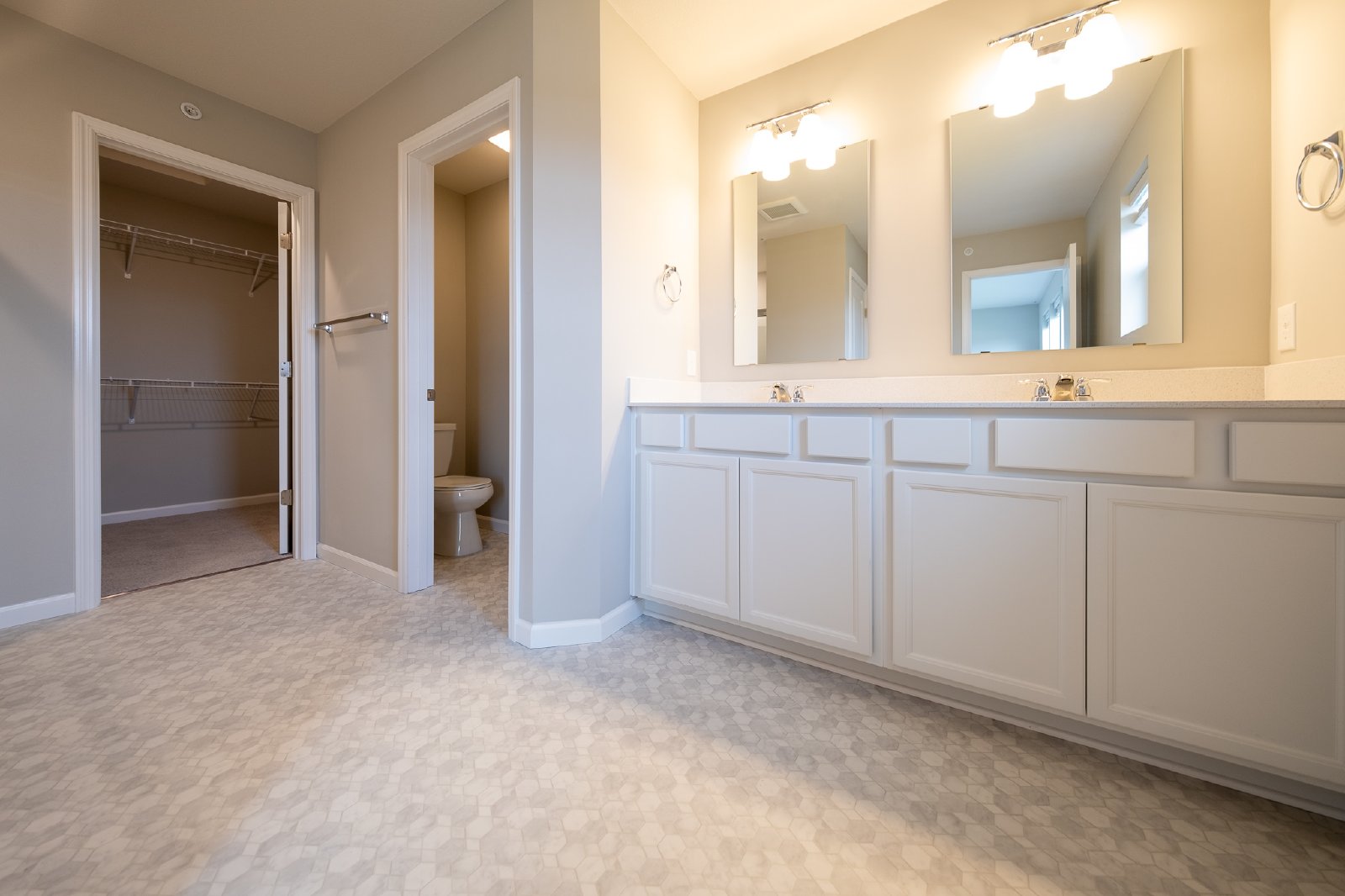 Giants Way, Lakeville (17943) AB MG1 **HWP** - 1 property image