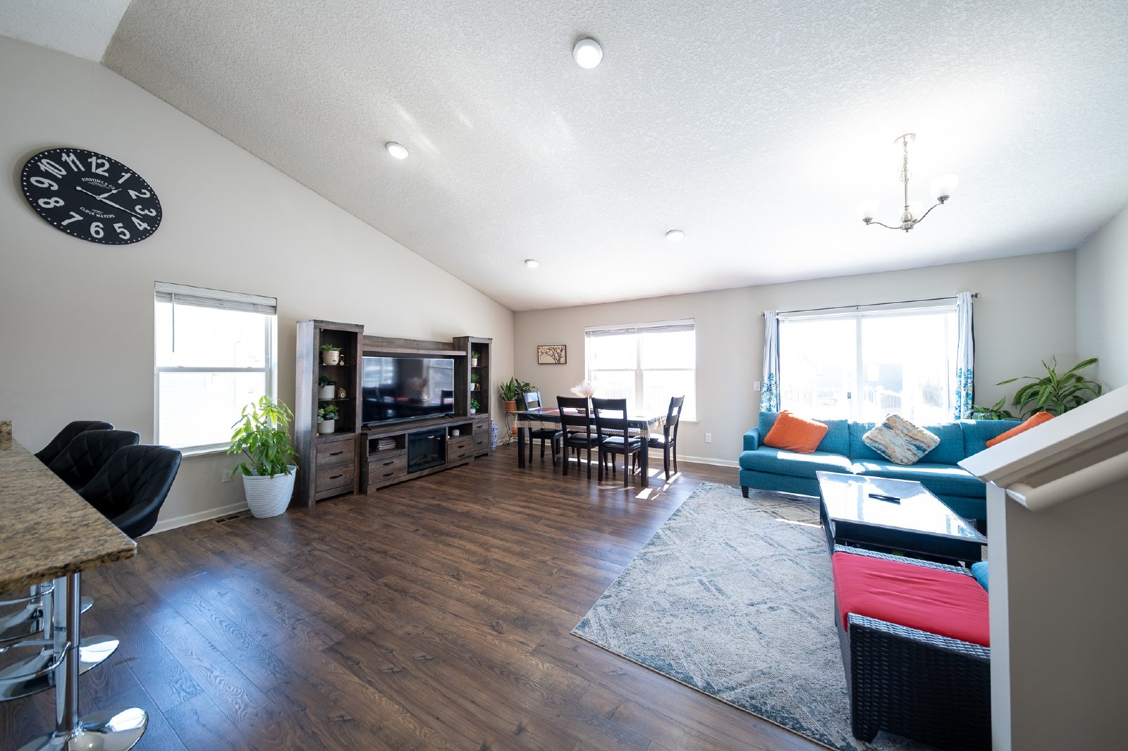 Titanium Circle, Woodbury (8525) JP MG1 - 1 property image