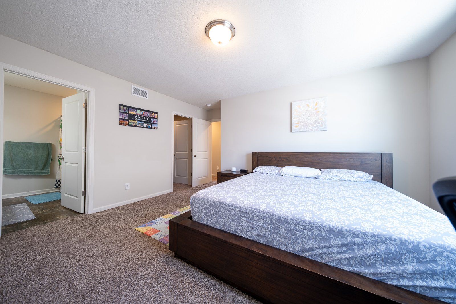 Titanium Circle, Woodbury (8525) JP MG1 - 1 property image