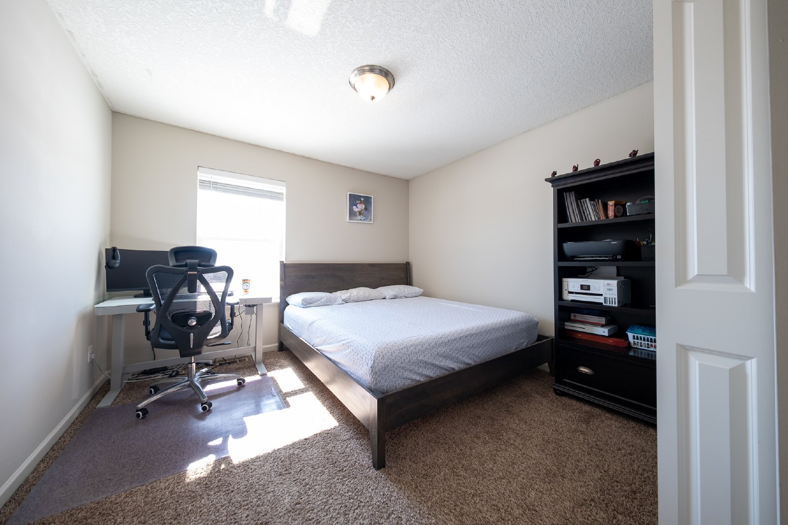 Titanium Circle, Woodbury (8525) JP MG1 - 1 property image