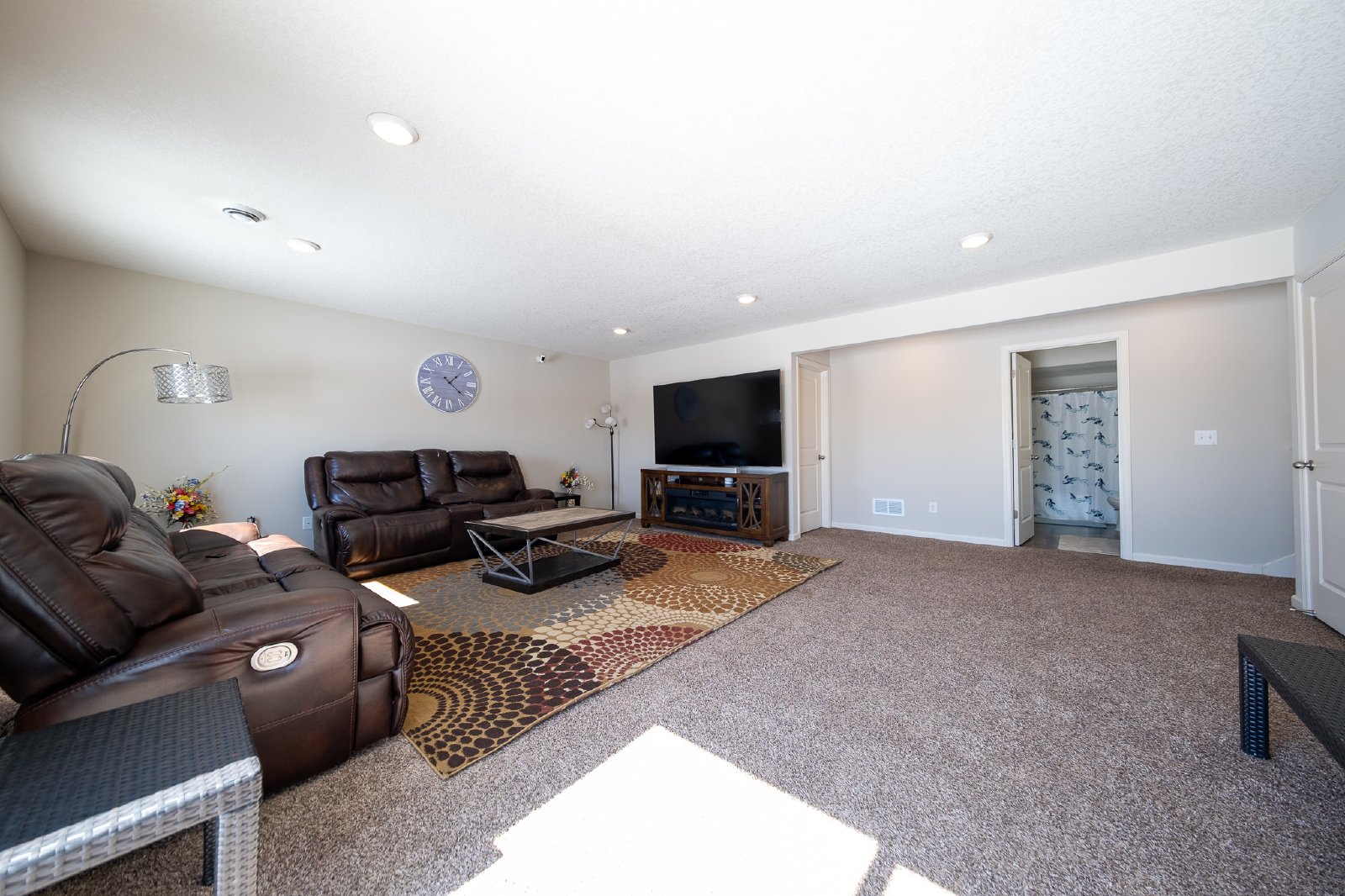 Titanium Circle, Woodbury (8525) JP MG1 - 1 property image