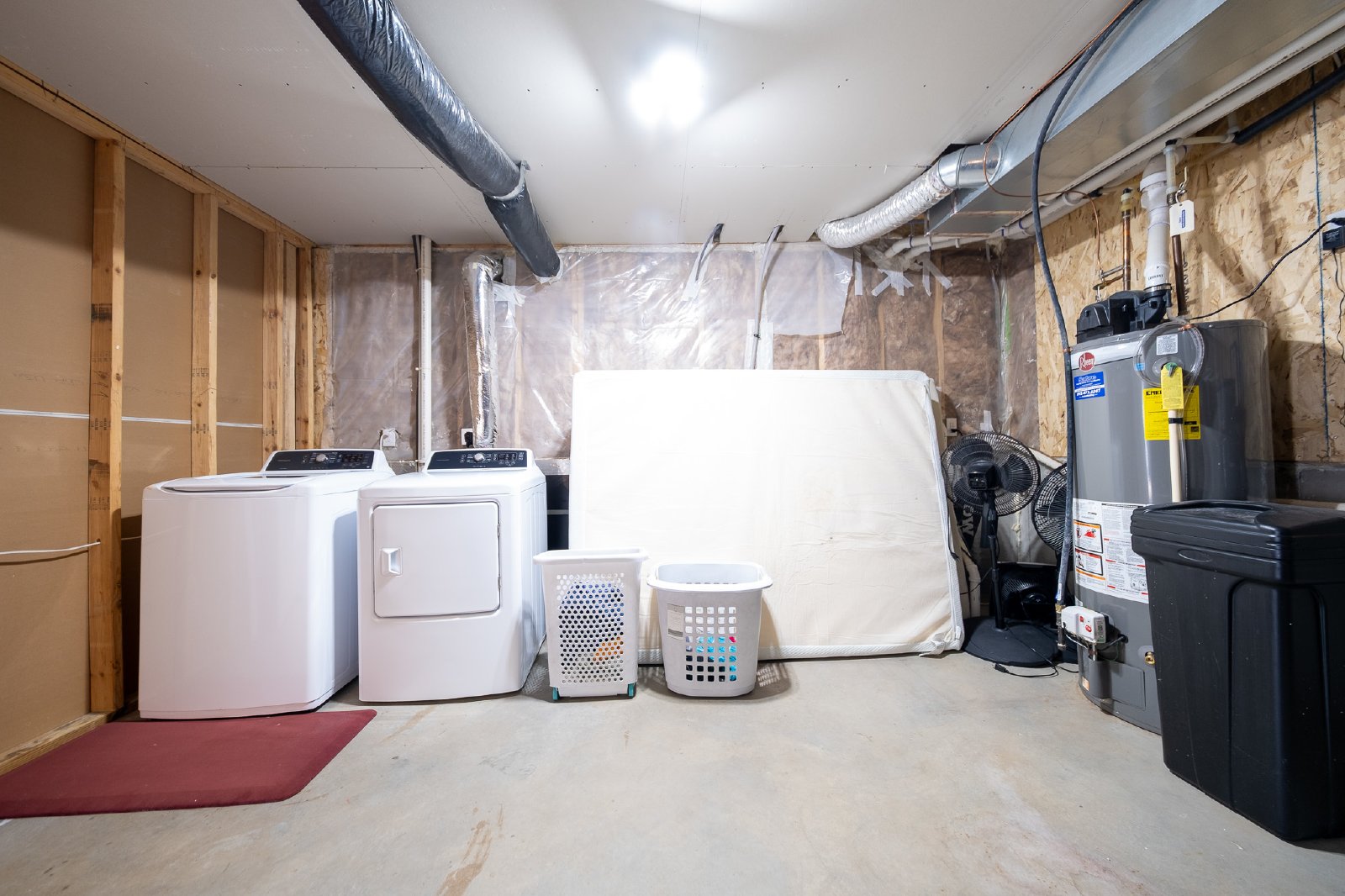 Titanium Circle, Woodbury (8525) JP MG1 - 1 property image