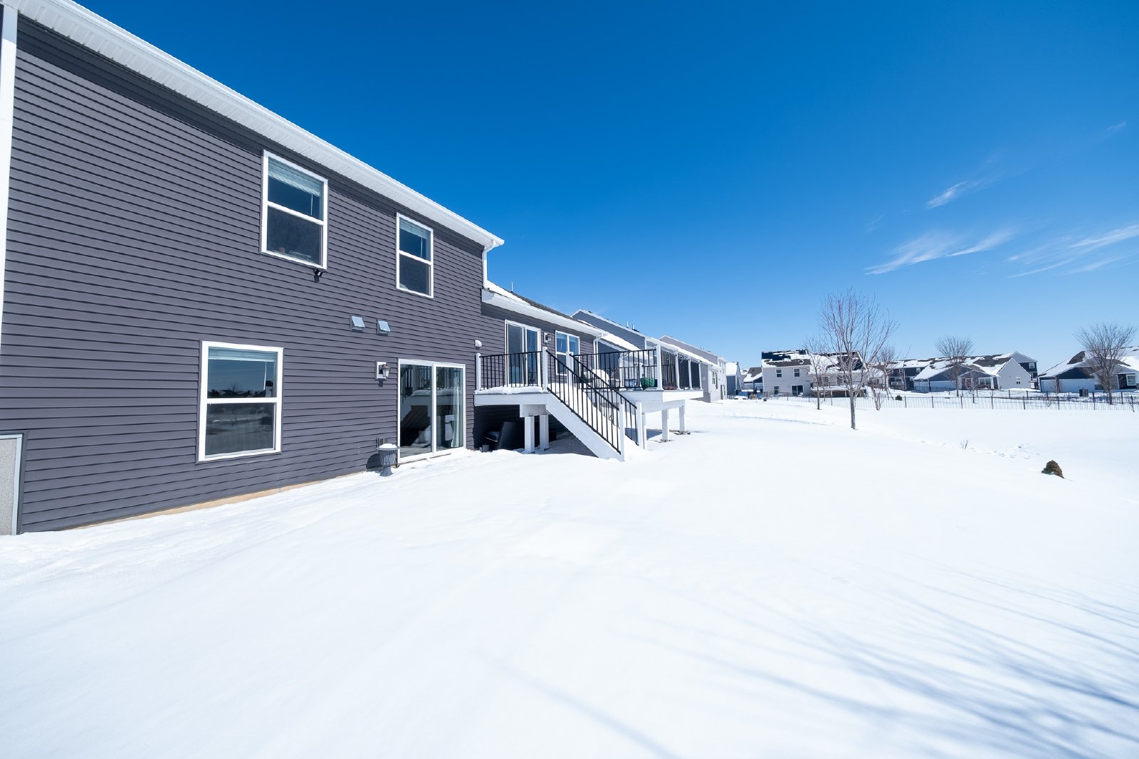 Titanium Circle, Woodbury (8525) JP MG1 - 1 property image