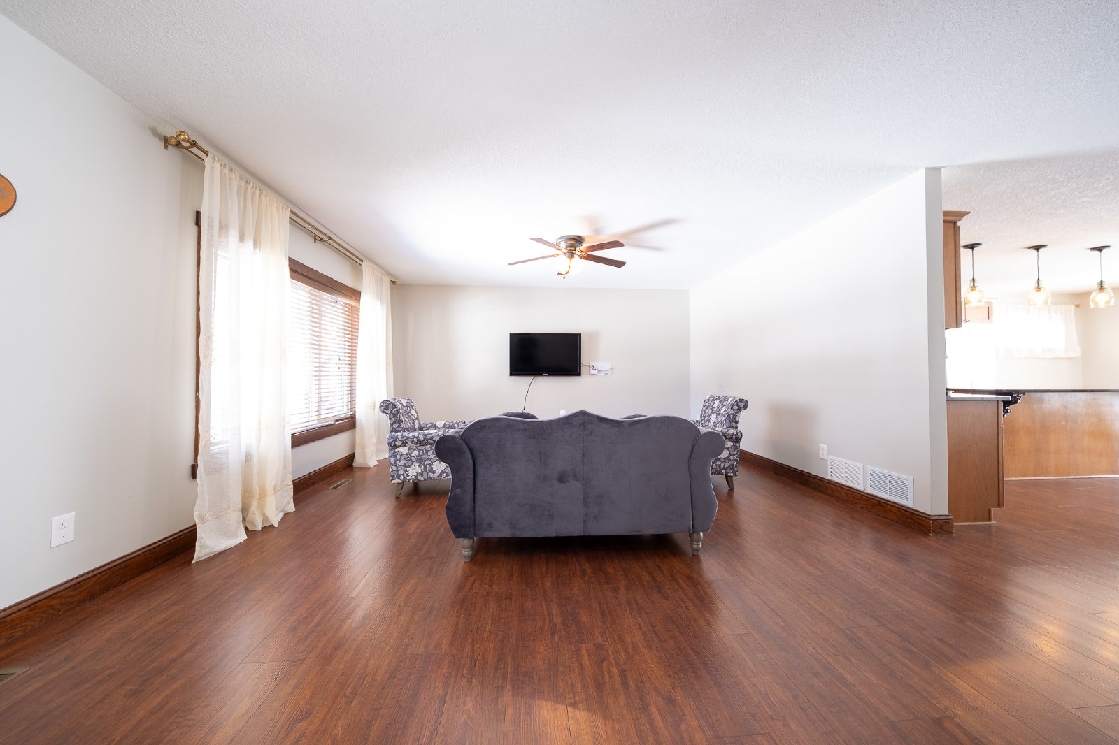 Duck Pond Way, Apple Valley (15678) AB JS1 **TPO** - 1 property image