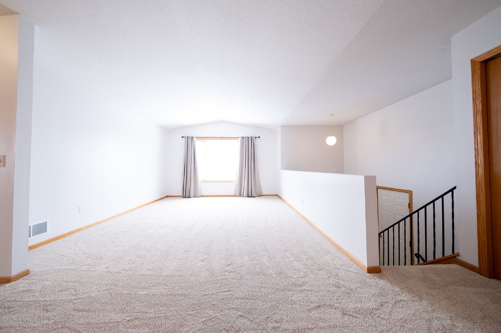 McIntosh Court, Shakopee (634) MJ CW1 - 1 property image