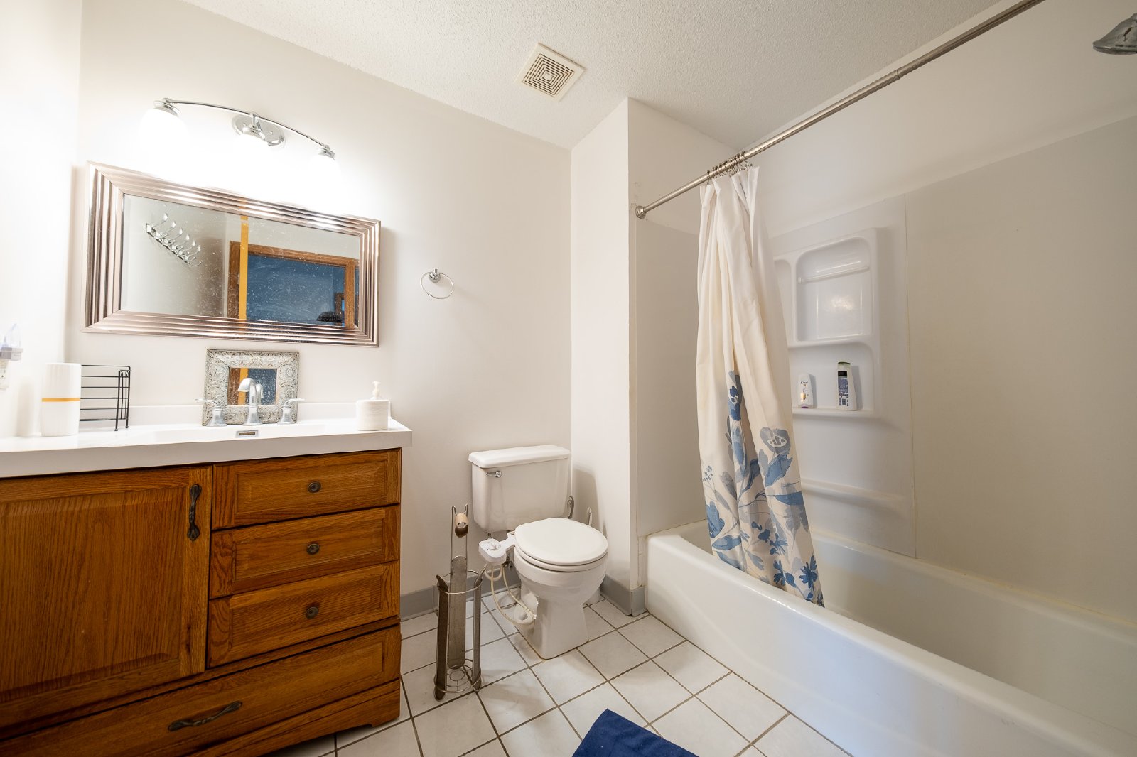 Fillmore Circle Northeast, Fridley (1039) JP CW1 *HWP* - 1 property image