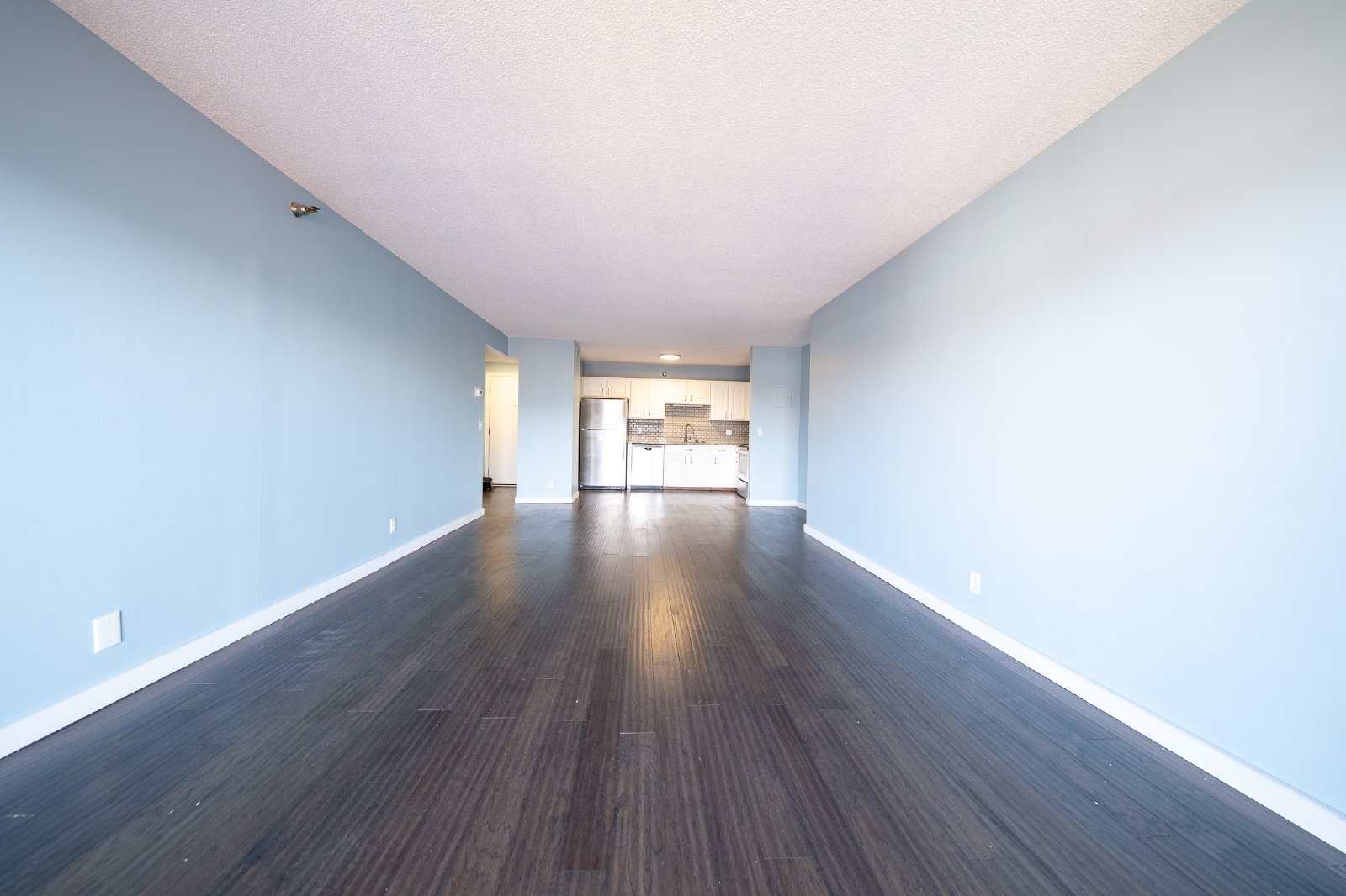 10th Street West, St Paul (26, Unit 804) AB KK1 - 804 property image