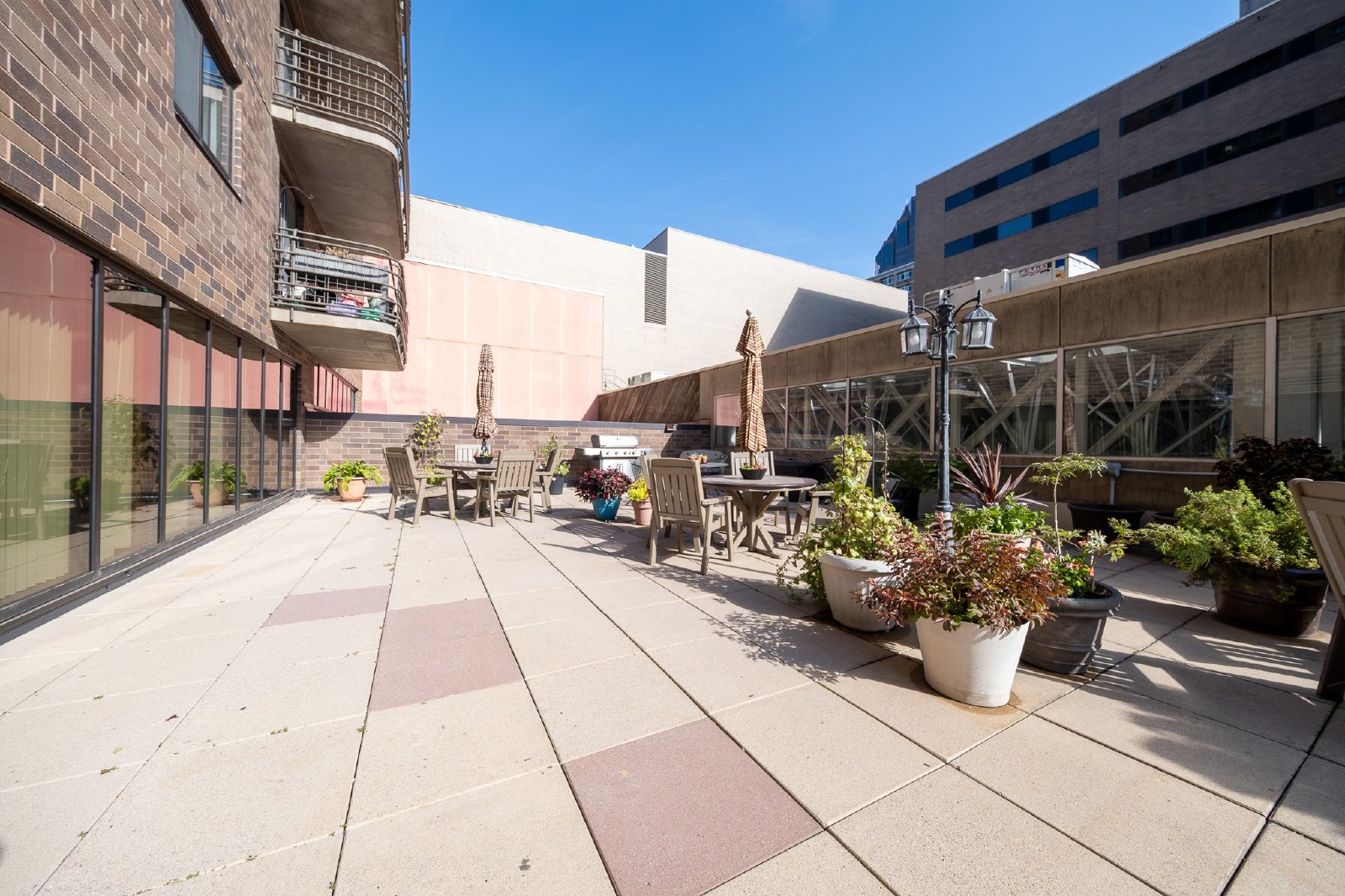 10th Street West, St Paul (26, Unit 804) AB KK1 - 804 property image