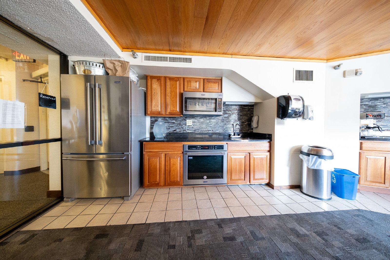 10th Street West, St Paul (26, Unit 804) AB KK1 - 804 property image