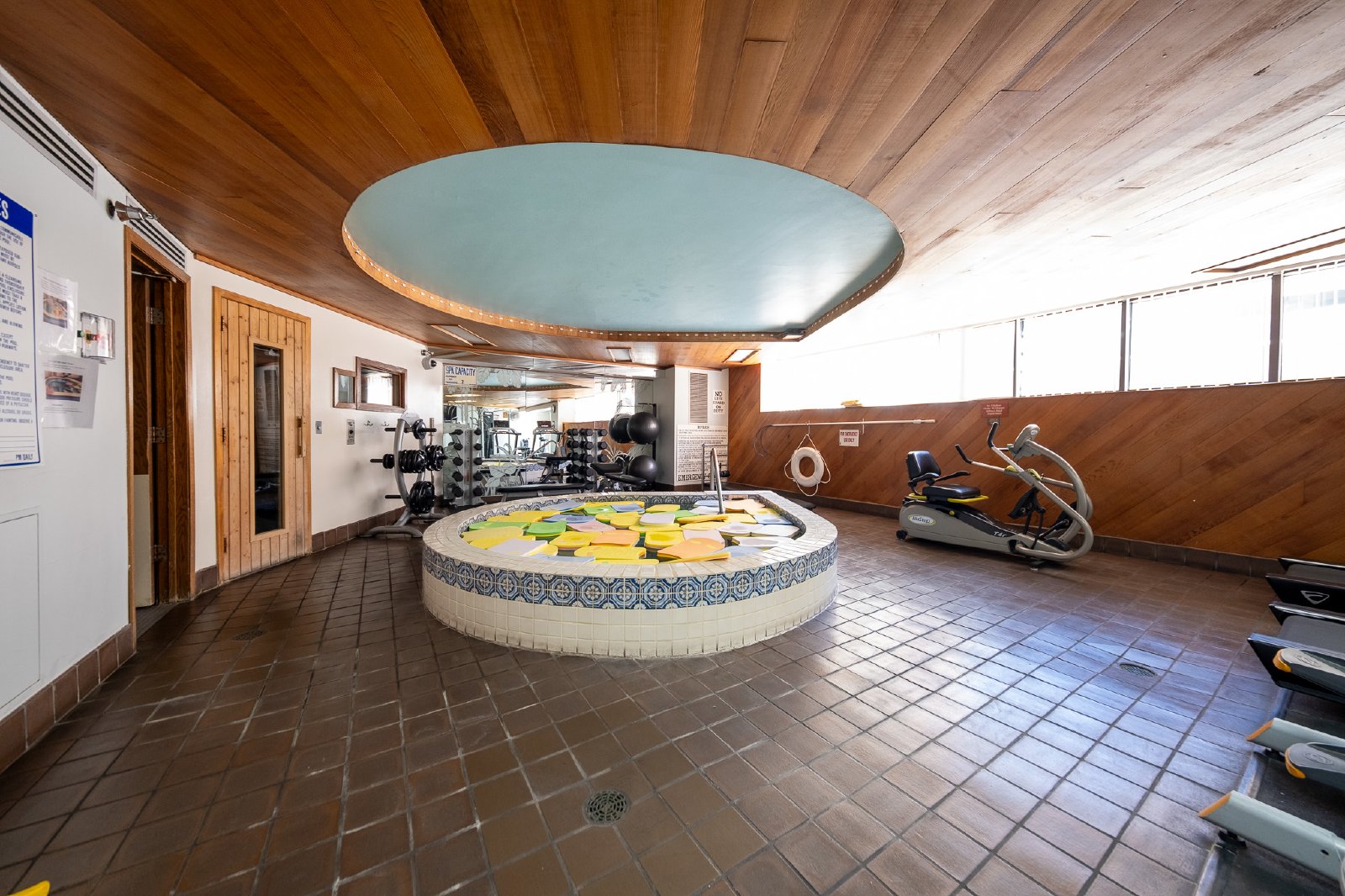 10th Street West, St Paul (26, Unit 804) AB KK1 - 804 property image