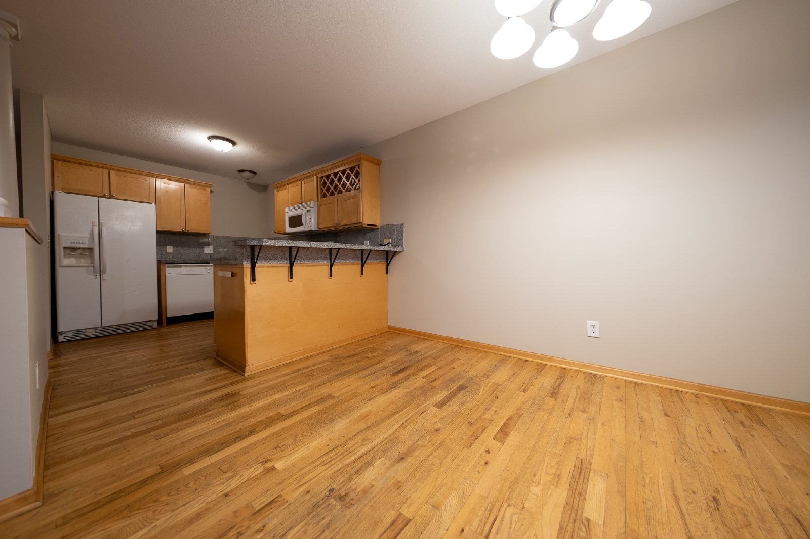 Stevens Street West, St Paul (350 & 352) LY ER1 **HWP** - 350 property image