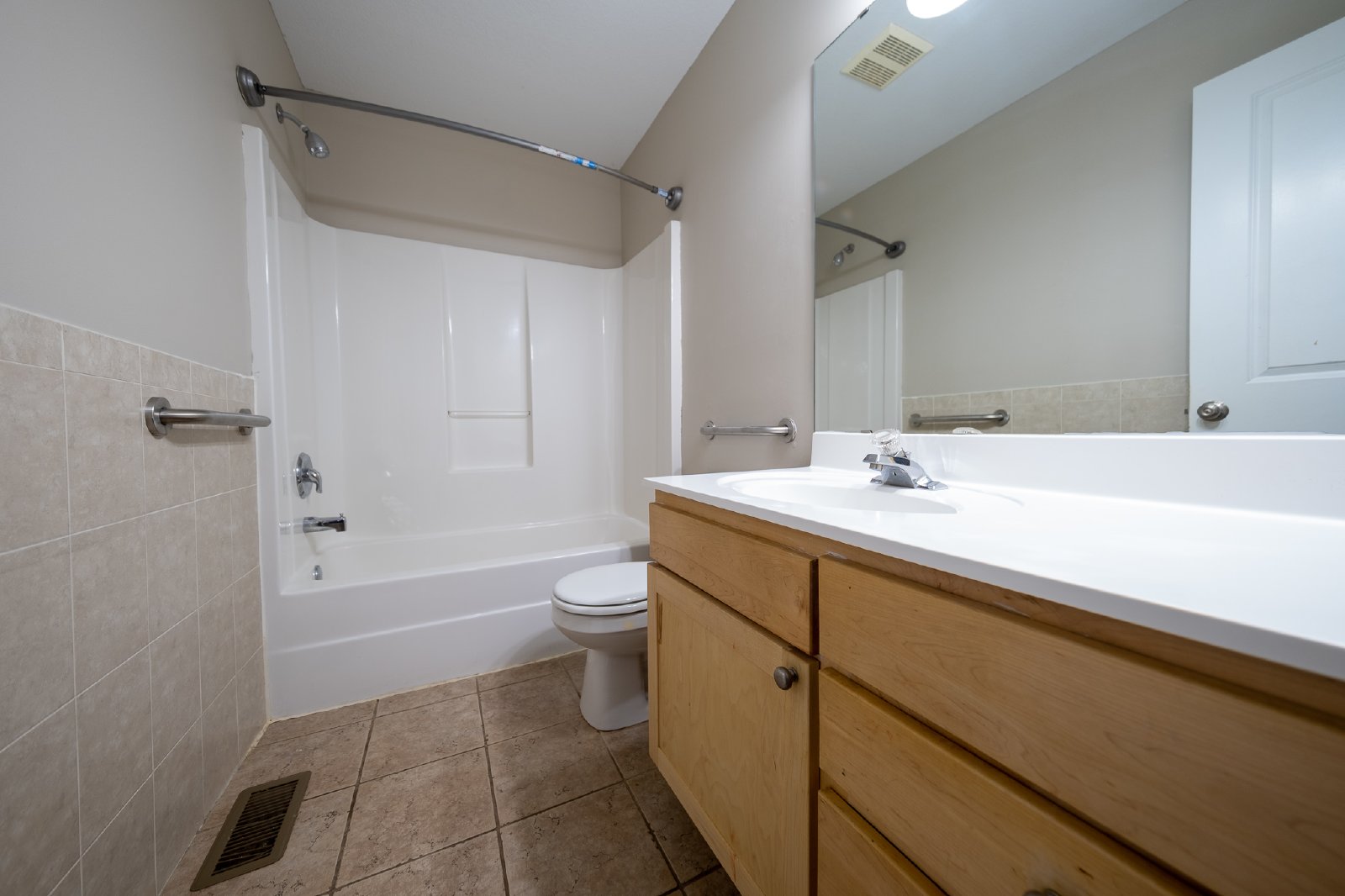 Stevens Street West, St Paul (350 & 352) LY ER1 **HWP** - 350 property image