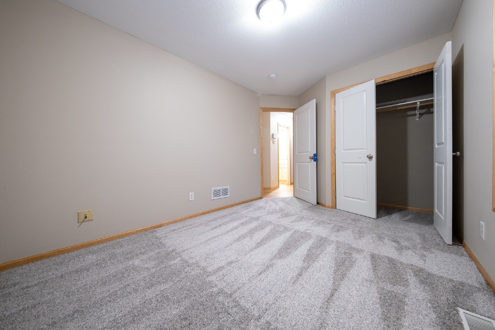 Stevens Street West, St Paul (350 & 352) LY ER1 **HWP** - 350 property image