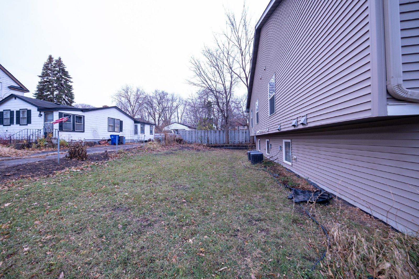 Stevens Street West, St Paul (350 & 352) LY ER1 **HWP** - 350 property image