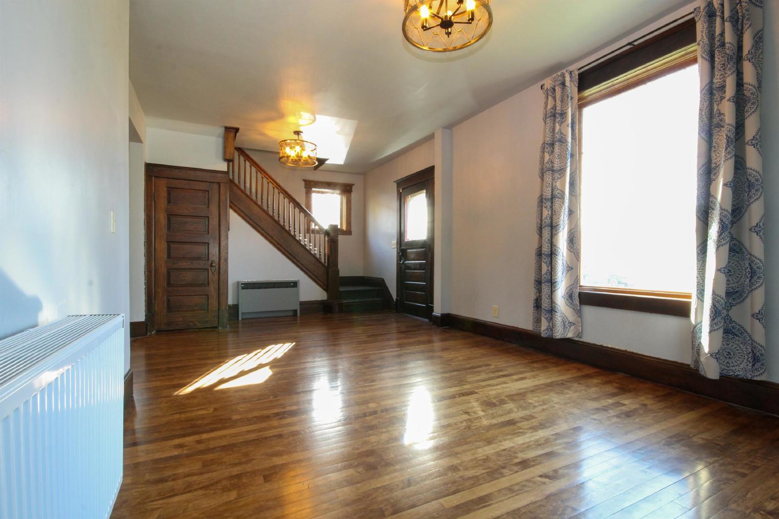 Columbus Avenue North, New Prague (411) LY ER1 - 1 property image