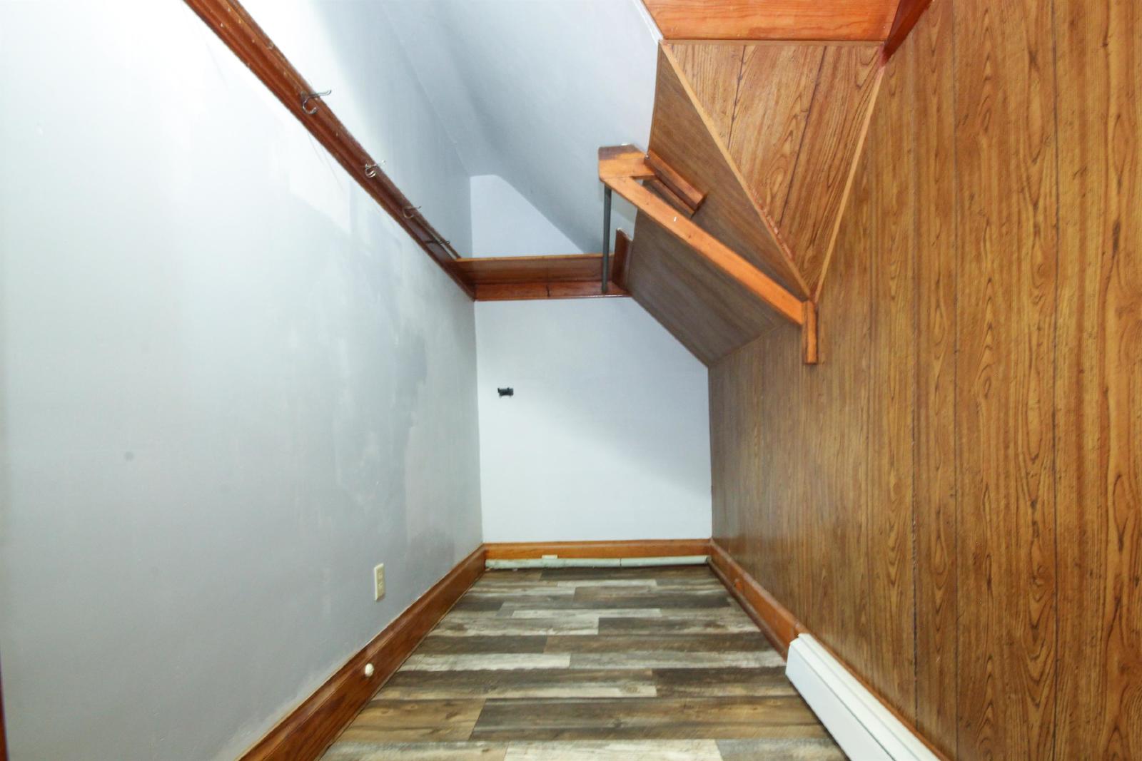 Columbus Avenue North, New Prague (411) LY ER1 - 1 property image