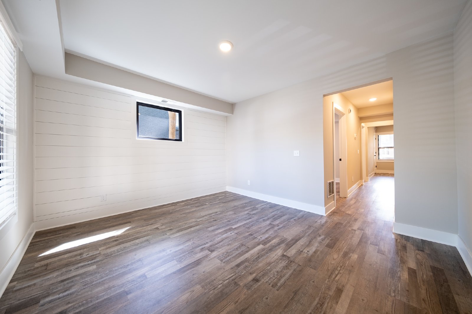 2nd Avenue South, Minneapolis (2612) MJ ER1 *HWP* - 1 property image