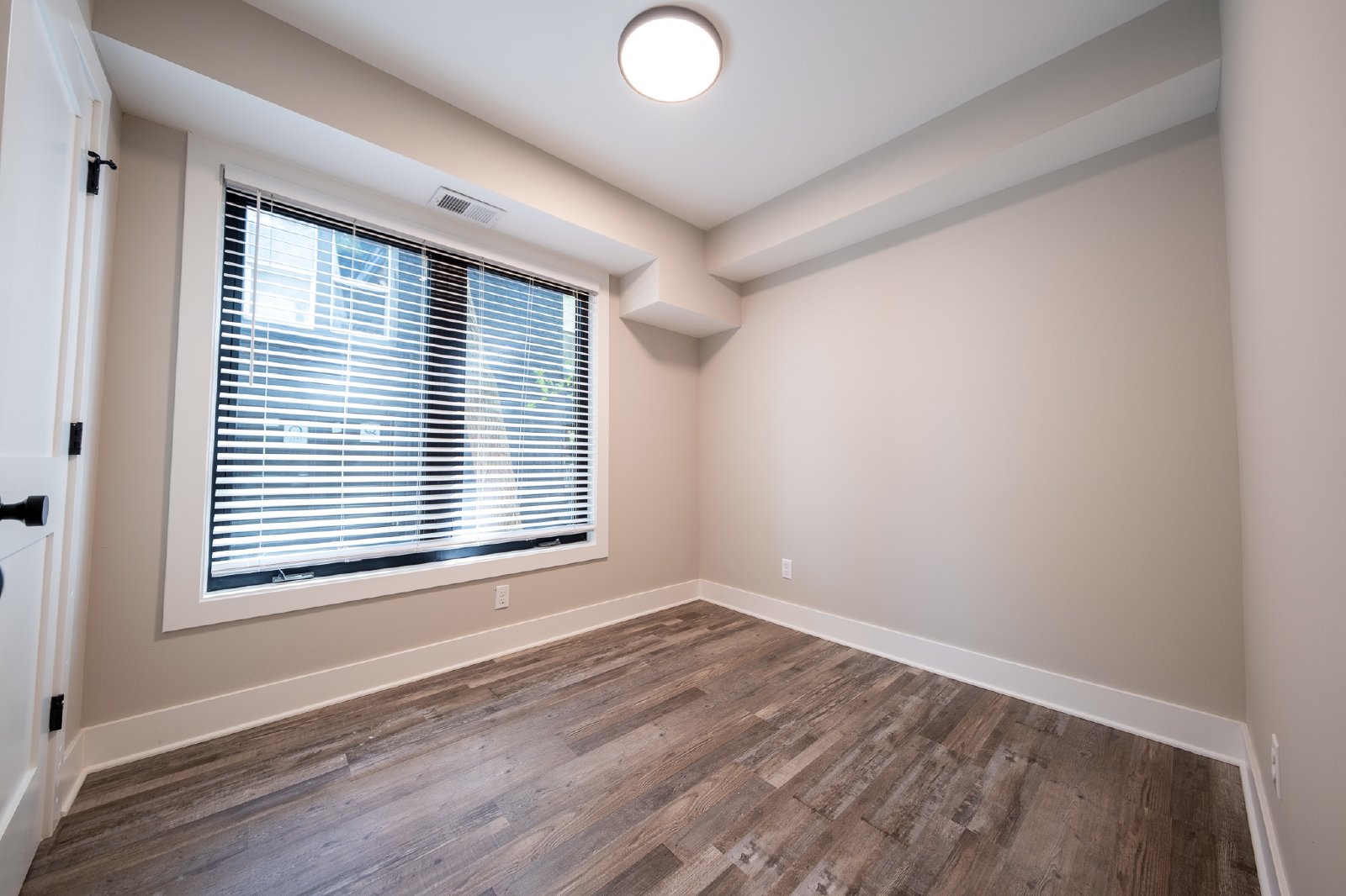 2nd Avenue South, Minneapolis (2612) MJ ER1 *HWP* - 1 property image