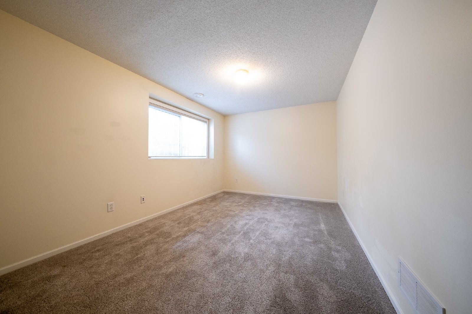 Rath Place, Eden Prairie (9345) JH ER1 **HWP** - 1 property image