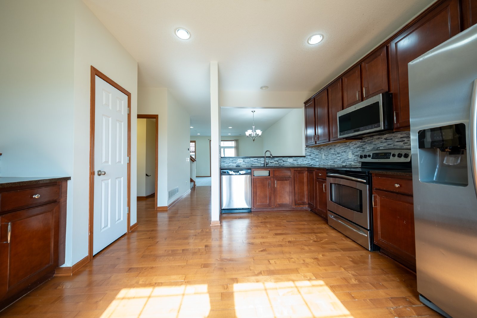 Gentian Drive, Eden Prairie (10006) JH MG1 **HWP** - 1 property image
