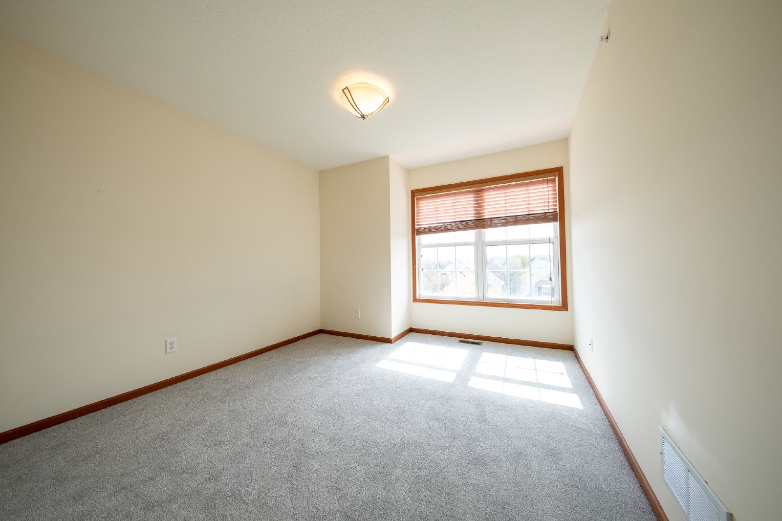 Gentian Drive, Eden Prairie (10006) JH MG1 **HWP** - 1 property image