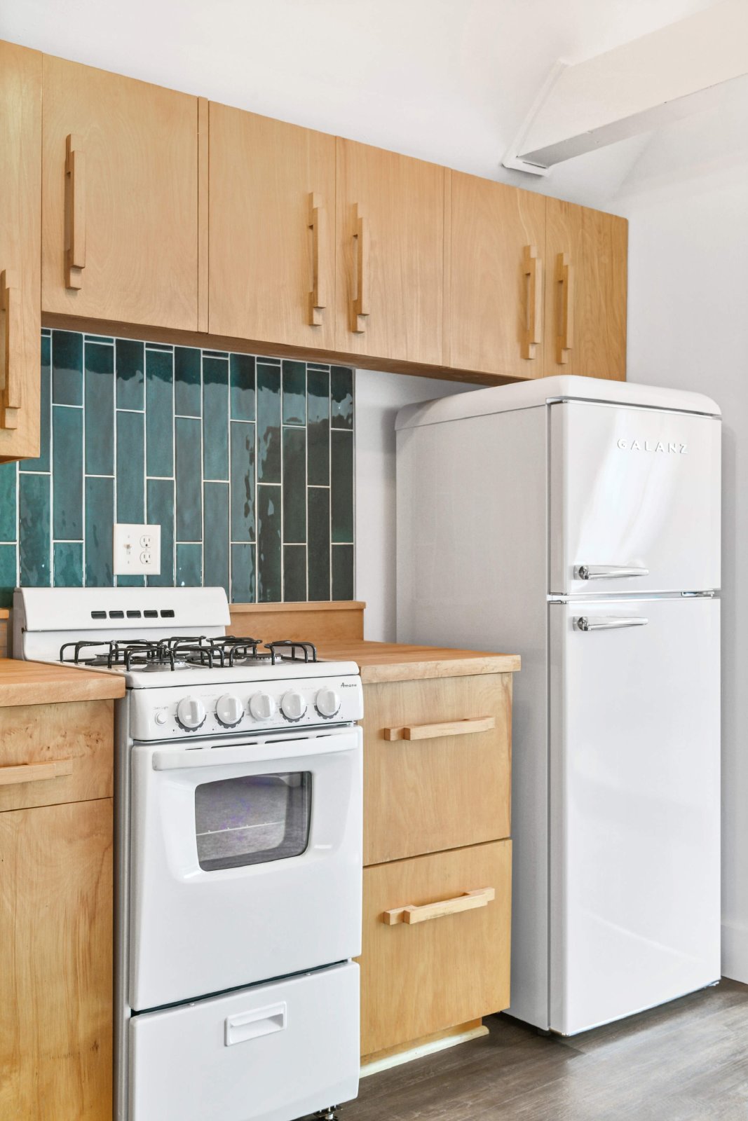 26th Avenue South, Minneapolis (2224) LS JS1 - 3 property image