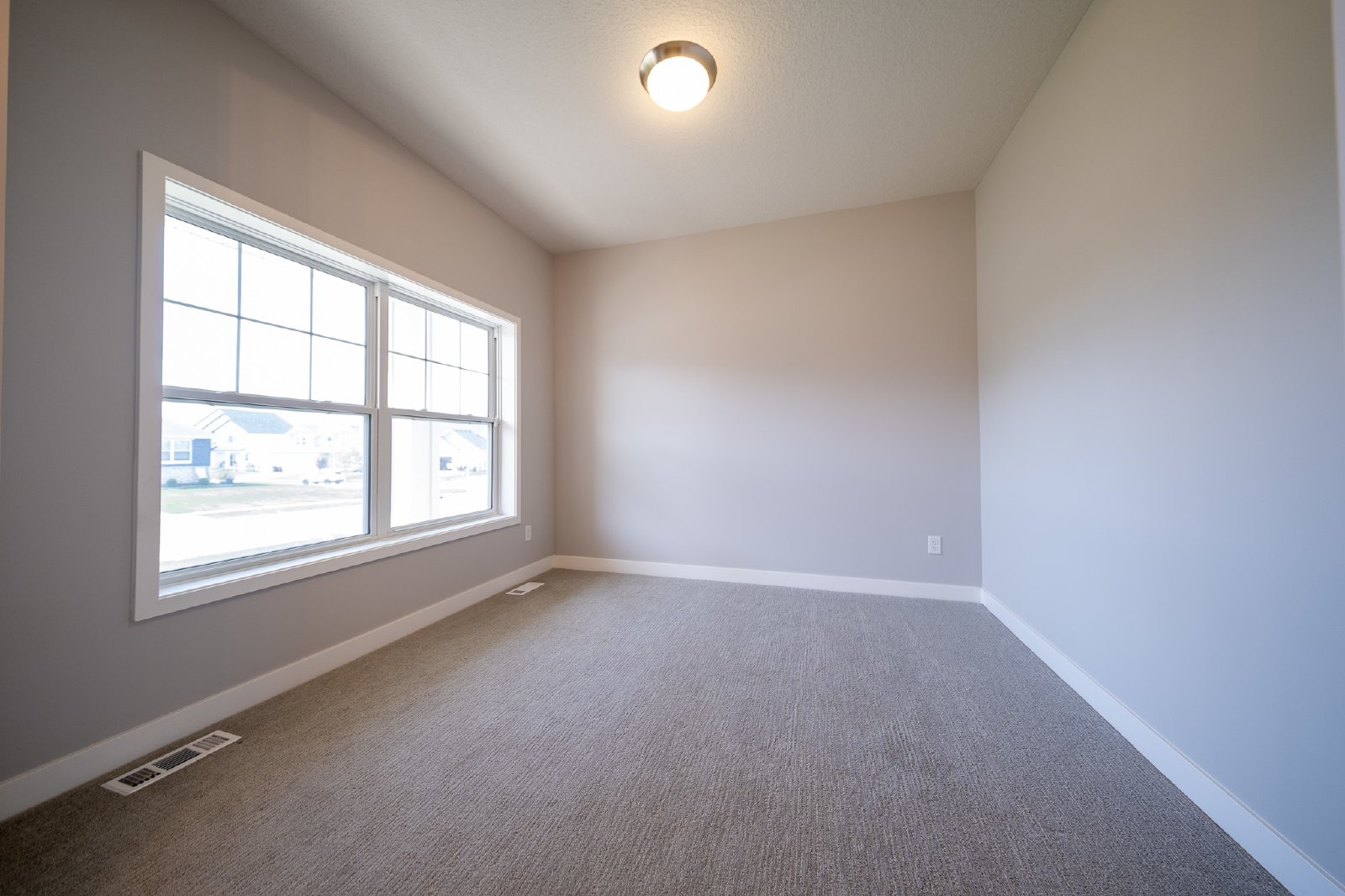 Acer Avenue, Rosemount (14306) MJ DG1 - 1 property image