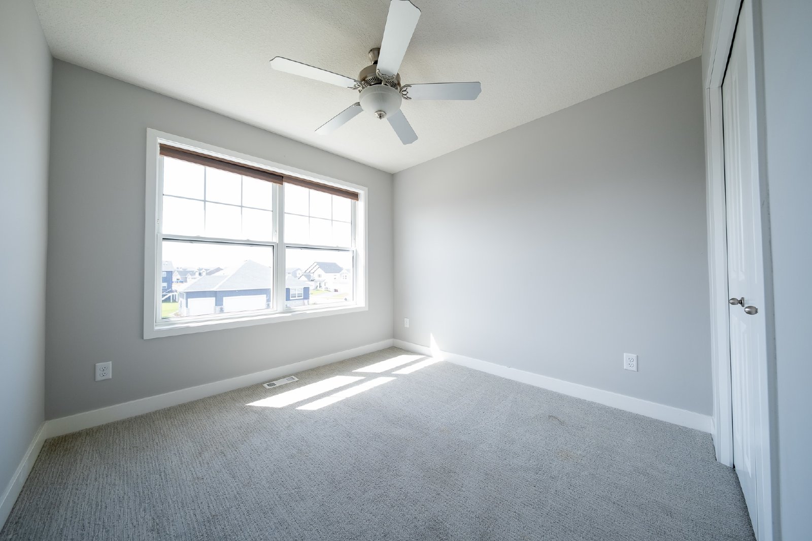 Acer Avenue, Rosemount (14306) MJ DG1 - 1 property image