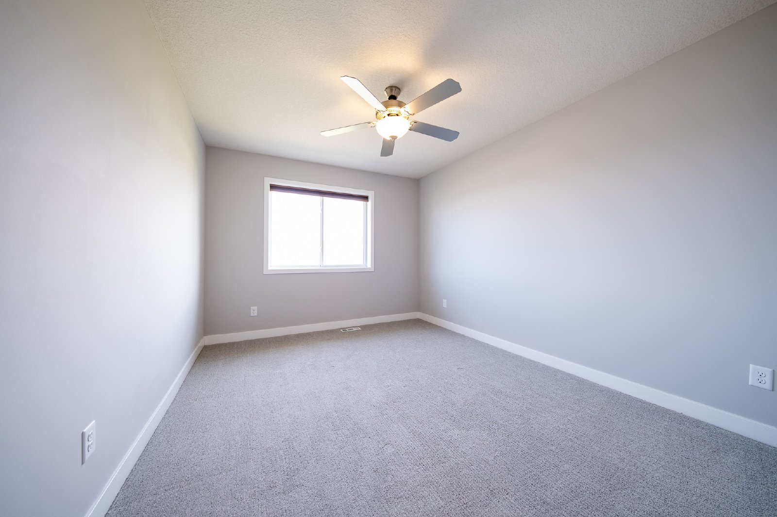 Acer Avenue, Rosemount (14306) MJ DG1 - 1 property image