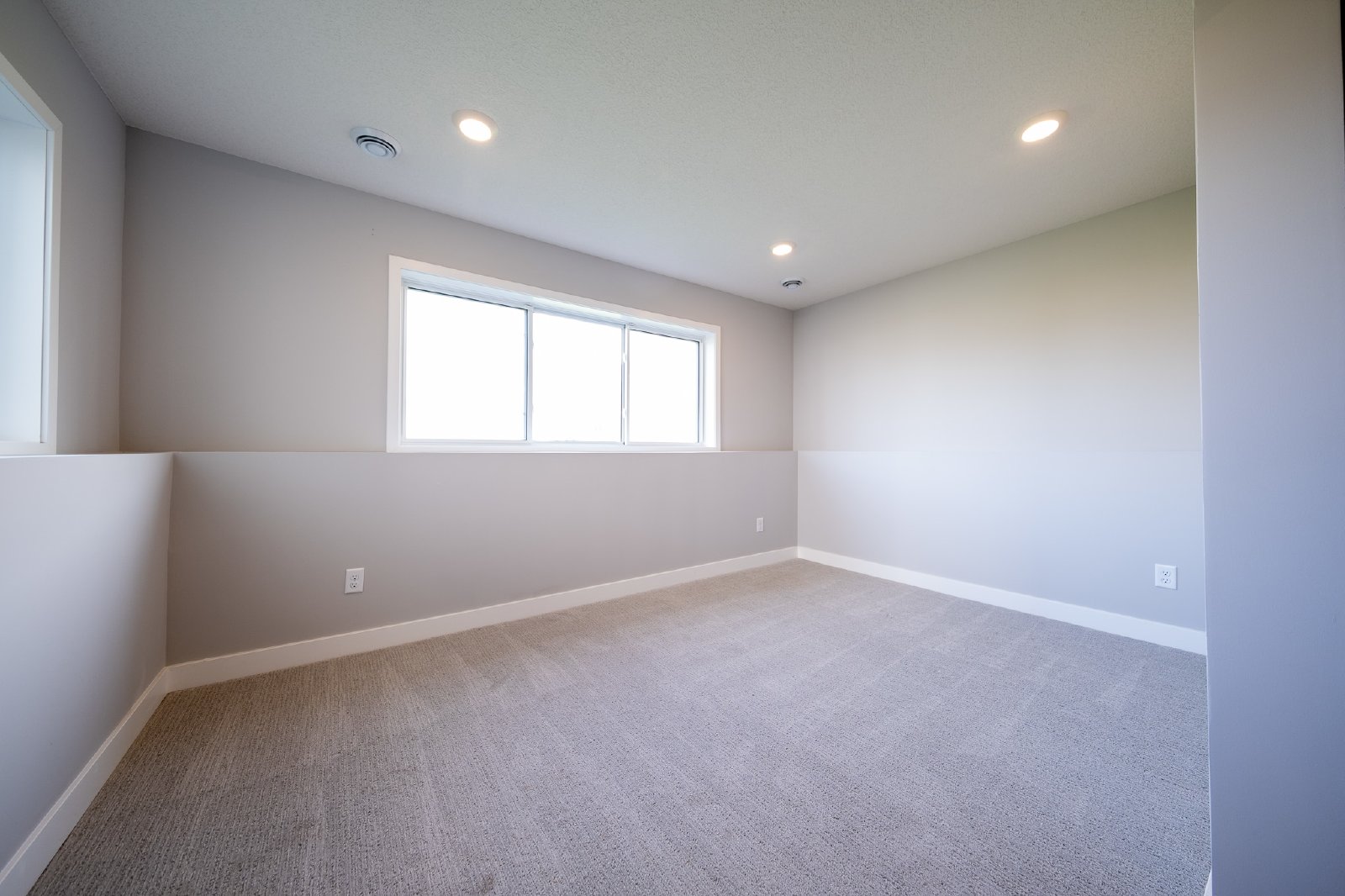 Acer Avenue, Rosemount (14306) MJ DG1 - 1 property image