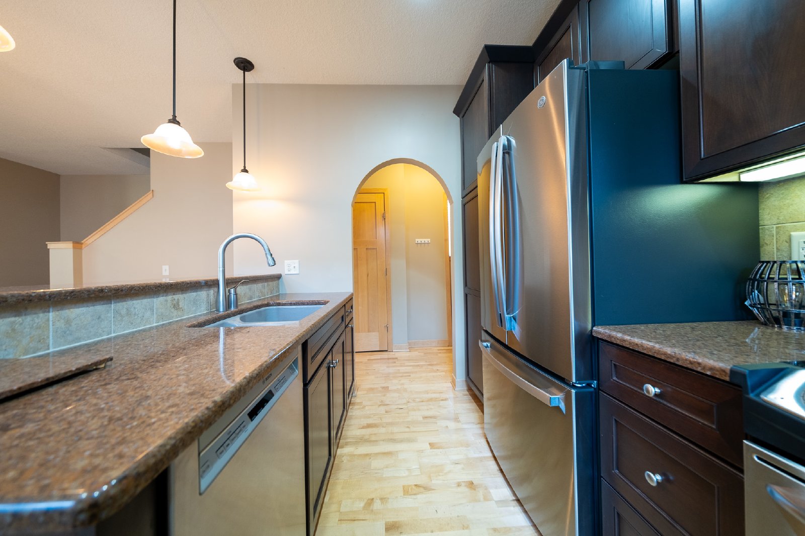 Berwood Avenue West, Vadnais Heights (852) MJ KK1 - 1 property image