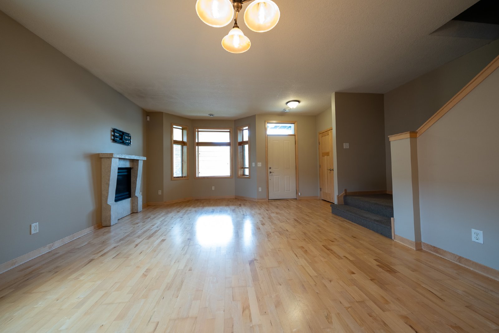 Berwood Avenue West, Vadnais Heights (852) MJ KK1 - 1 property image