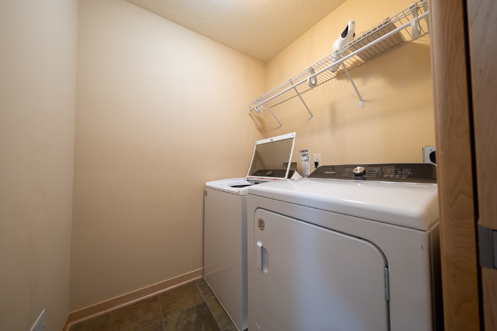 Berwood Avenue West, Vadnais Heights (852) MJ KK1 - 1 property image