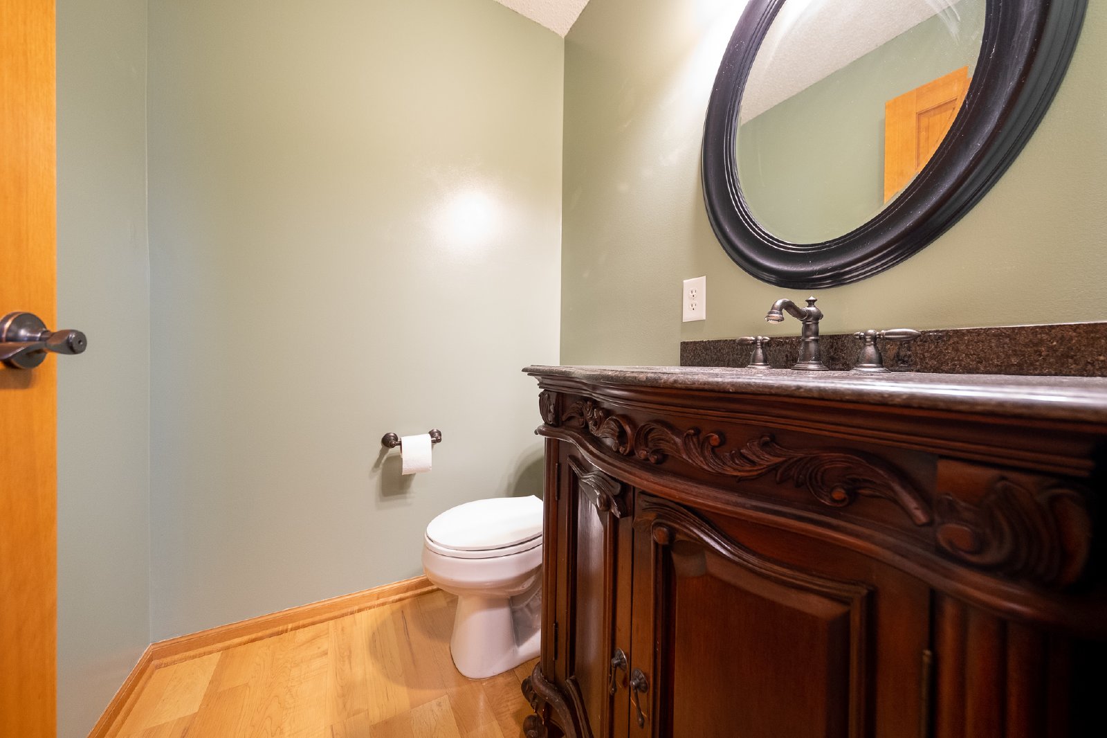 Fergus Street Northeast, Blaine (10930, Unit F) MJ KZ1 - 1 property image