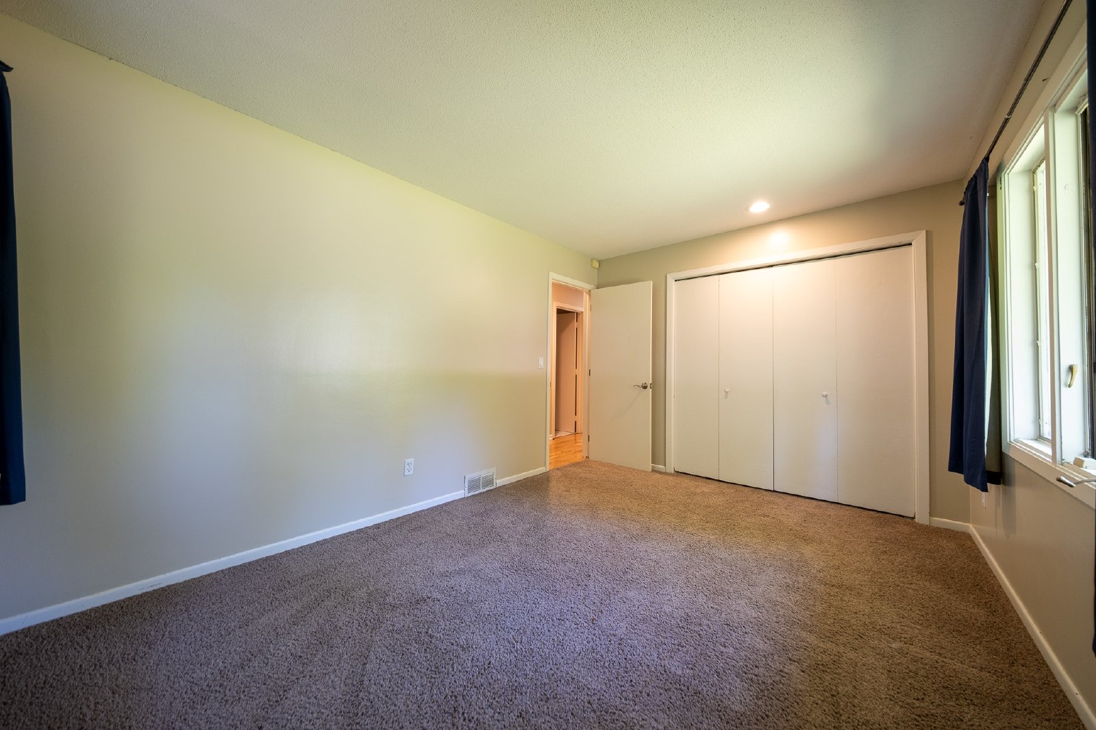Reflection Road, Apple Valley (469) JP KZ1 - 1 property image