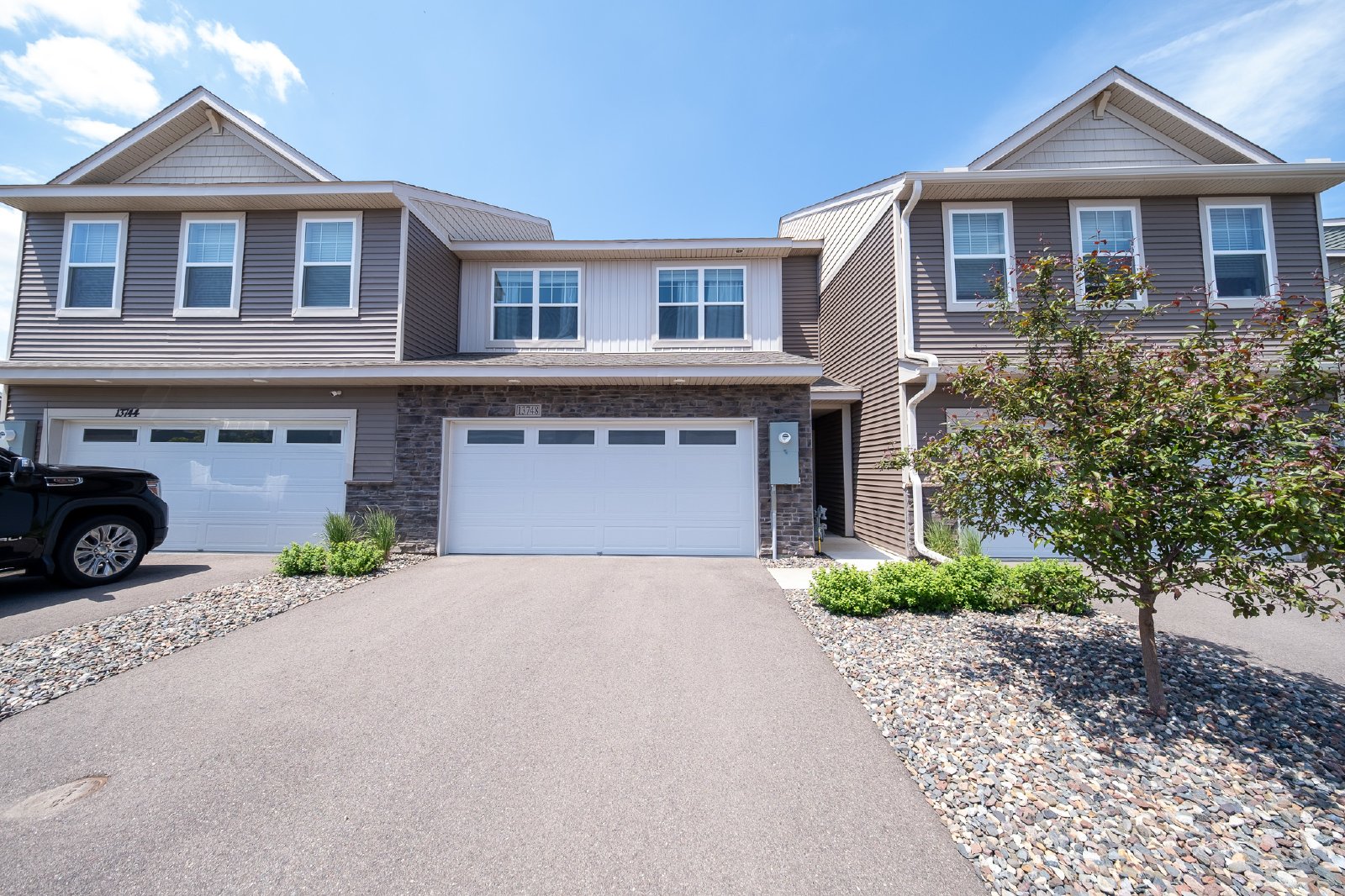 Kaylemore Trail, Rosemount (13748) LS JS1 - 1 property image